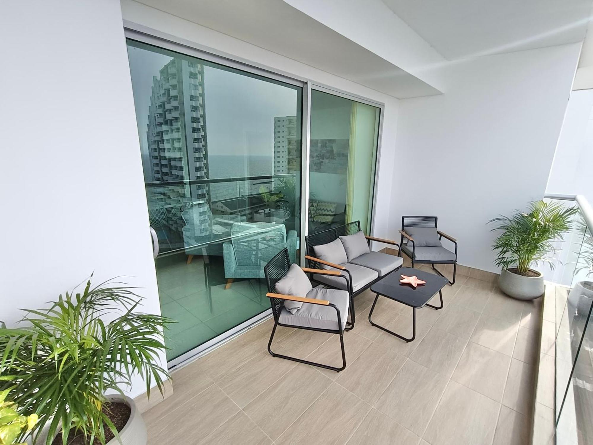 Apartment Relax & Sunsets,near & Historic Center *