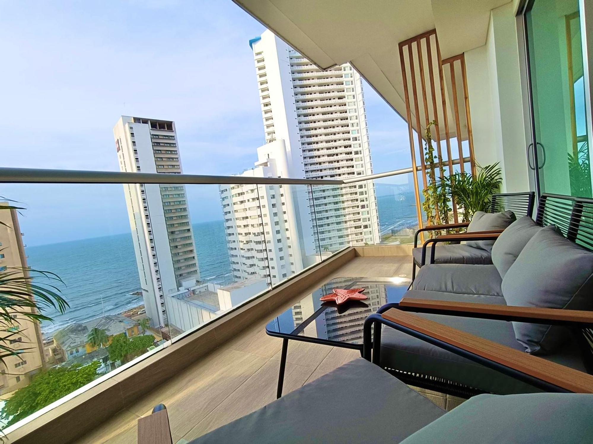 Relax & Sunsets,near & Historic Center *